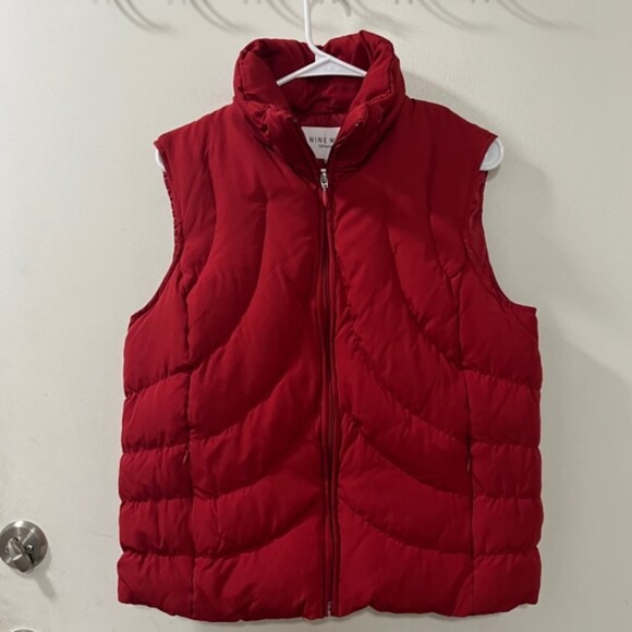 Nine West Womens Red Full Zip Down Filled Softshell Puffer Vest Size Large - Picture 3 of 10